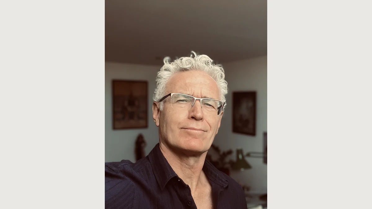 Retrato de archivo del dibujante Philippe Xavier, fotografiado en2025